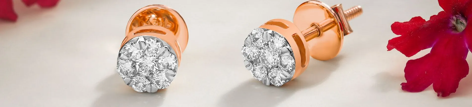 Des designs uniques pour vos oreilles! Notre collection de boucles d'oreilles offre une variété de styles, du classique au moderne, pour exprimer votre élégance